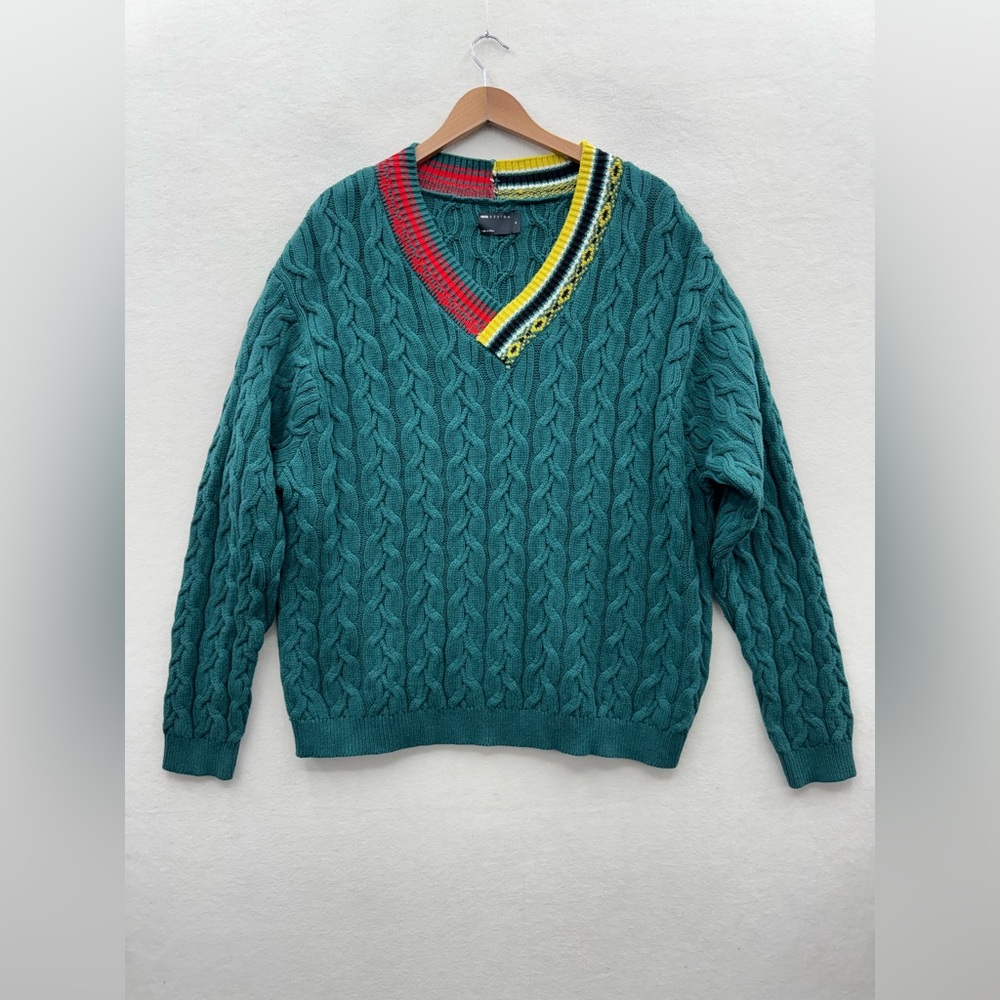 ASOS Men’s Medium Green Cable Knit V Neck Oversized Sweater